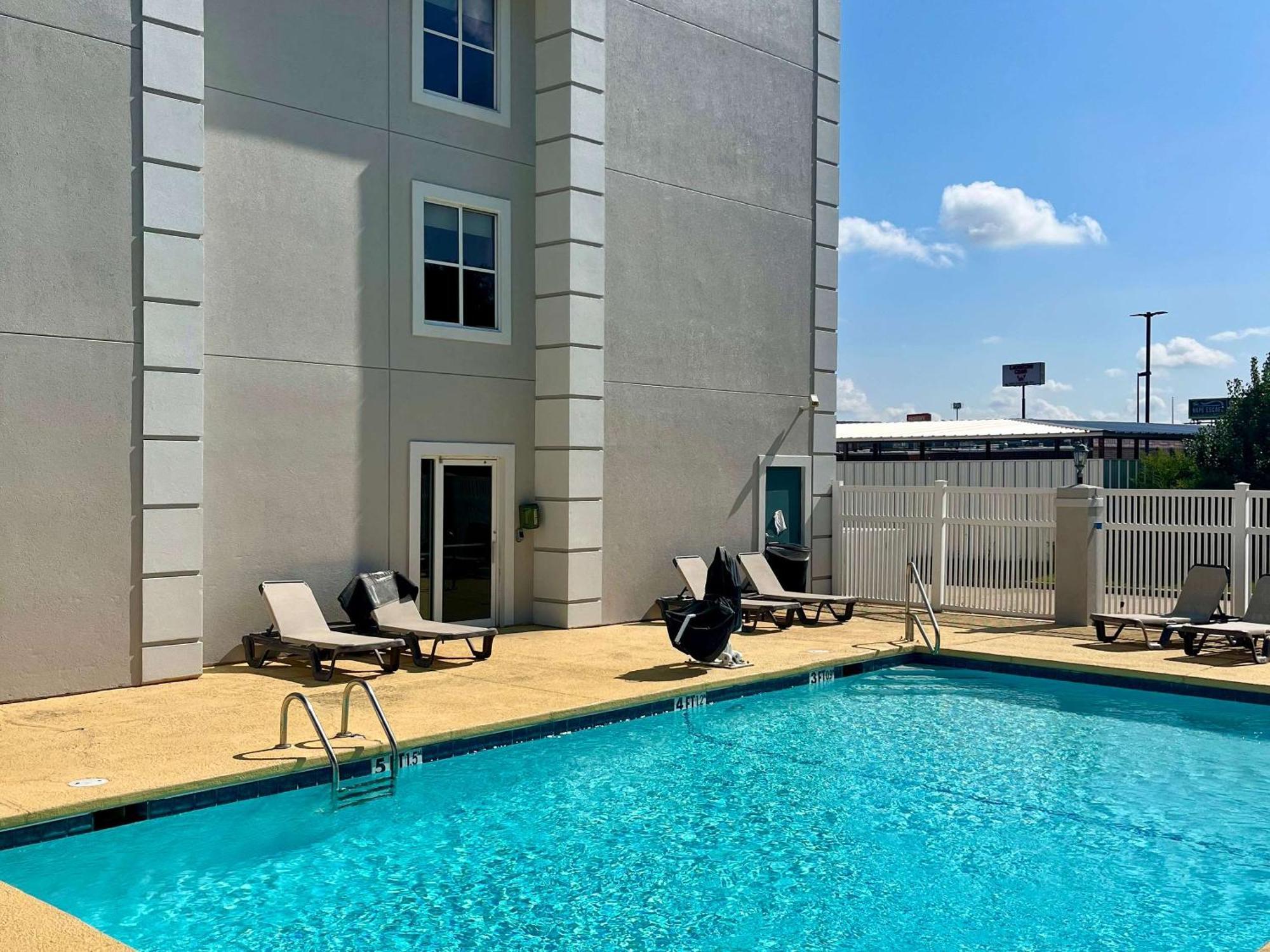 Quality Inn & Suites West Monroe Buitenkant foto